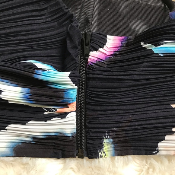 NWT A.L.C. Pleated Printed Camisole Crop Top - Picture 11 of 14